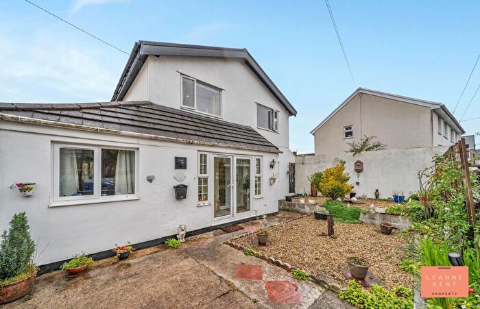 4 Bedroom Detached House For Sale In East Avenue, Bedwas, CF83