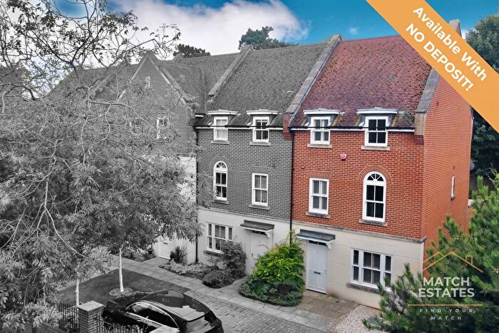 4 Bedroom End Of Terrace House To Rent In Earlscliffe Mews, Folkestone, Kent, CT20