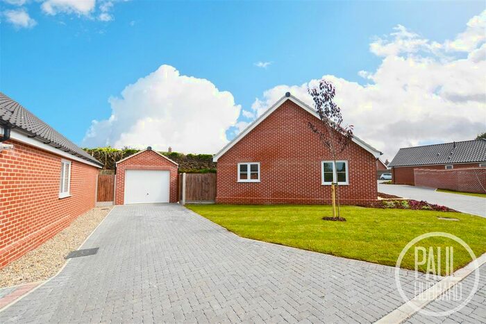2 Bedroom Detached Bungalow For Sale In Carters Close, Carlton Colville, NR33