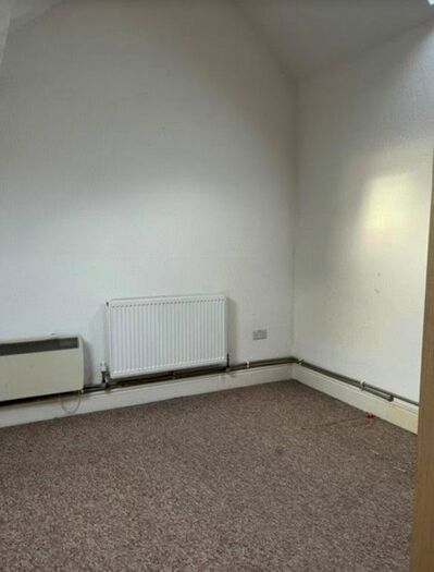 2 Bedroom Flat To Rent In Moorland Road, Burslem, Stoke-On-Trent, ST6