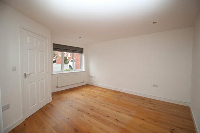3 Bedroom Terraced House For Sale In Drake Avenue, Ivybridge, PL21