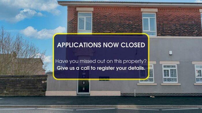 3 Bedroom Flat To Rent In Ainsworth Road, Radcliffe, Manchester, M26