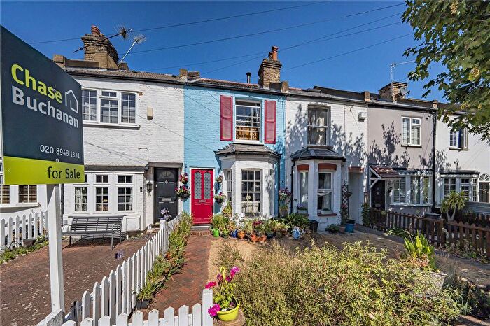 2 Bedroom Terraced House For Sale In St. Georges Road, Richmond, TW9