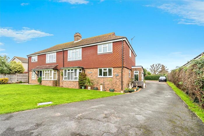 2 Bedroom Flat For Sale In Crooked Lane, Birdham, Chichester, PO20