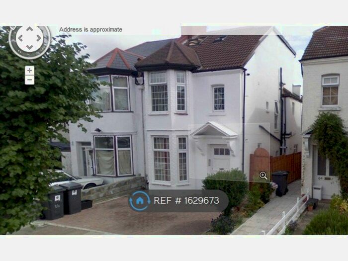 2 Bedroom Flat To Rent In Sunny Gardens Road, London, NW4