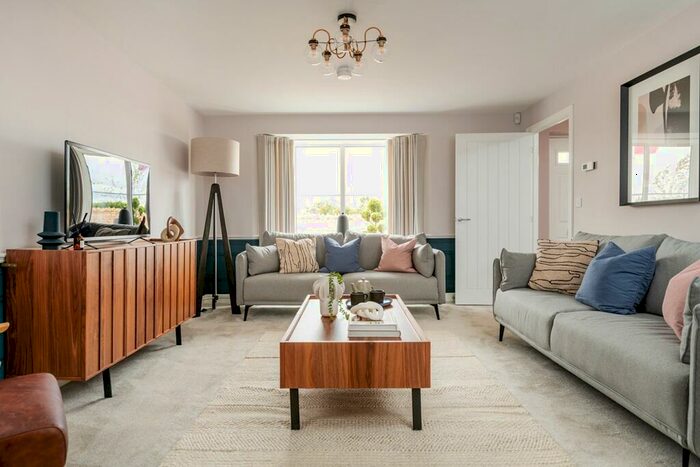 4 Bedroom Detached House For Sale In Welford Road, Kingsthorpe, Northampton, NN2