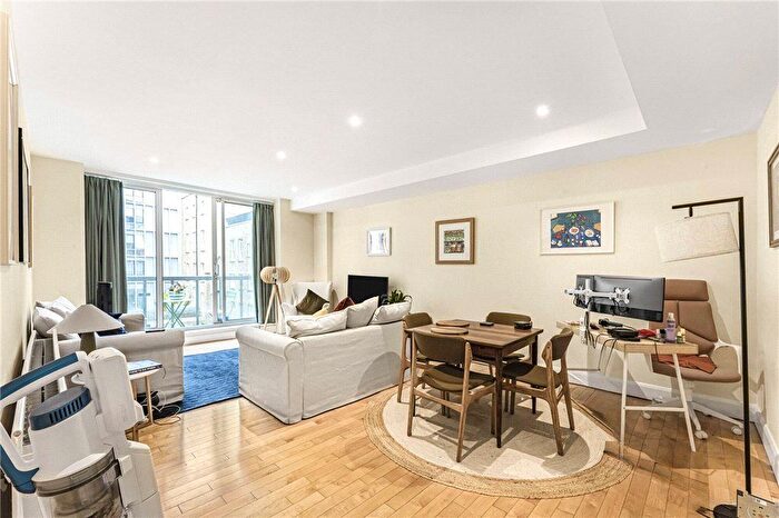 2 Bedroom Flat To Rent In Bartholomew Close, London, EC1A