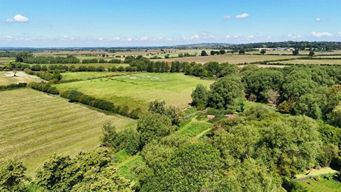 4 Bedroom Detached House For Sale In Thame, Oxfordshire, OX9