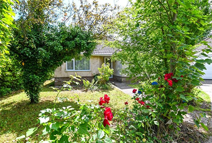 3 Bedroom Bungalow For Sale In Charlton Close, Hordle, Lymington, Hampshire, SO41