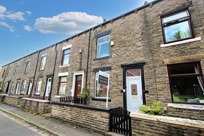 3 Bedroom Terraced House For Sale In Ealees Road, Littleborough, OL15