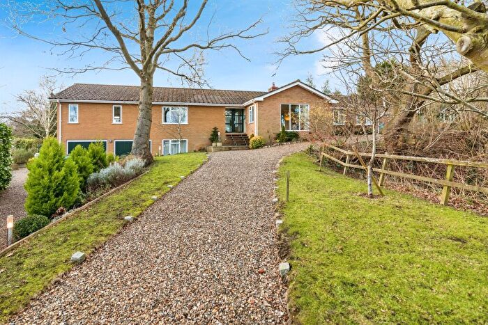 4 Bedroom Detached Bungalow For Sale In The Street, Wissett, Halesworth, IP19