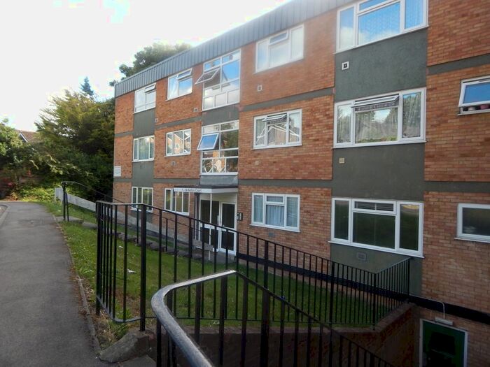 1 Bedroom Flat To Rent In Ketton Court Ketton Close, Luton, LU2