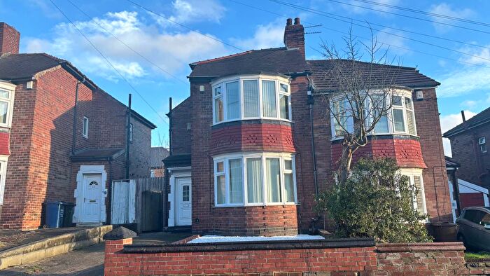 2 Bedroom Semi Detached Bungalow To Rent In Coventry Gardens, Newcastle Upon Tyne, NE4