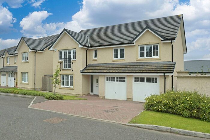 5 Bedroom Detached House For Sale In Bluebell Drive, Penicuik, Midlothian, EH26