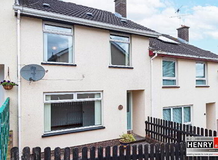 3 Bedroom Mid Terraced House For Sale In Coolcush Court, Dungannon, BT71