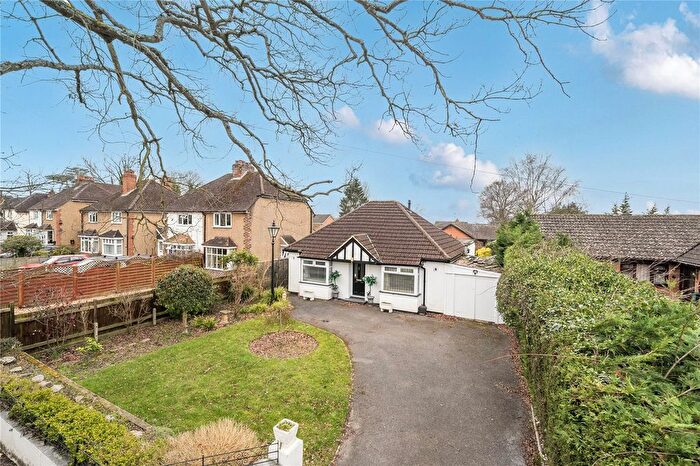 3 Bedroom Bungalow For Sale In Plough Lane, Wokingham, Berkshire, RG40