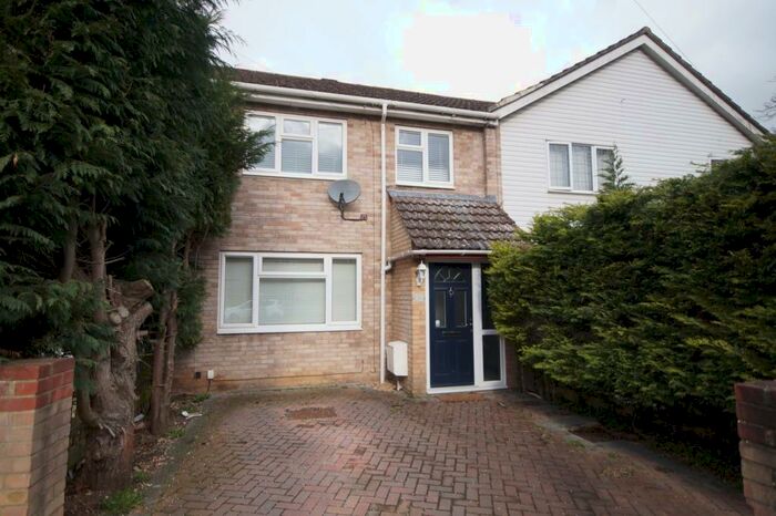3 Bedroom Terraced House To Rent In Thames Reach, Purley On Thames, Reading, RG8