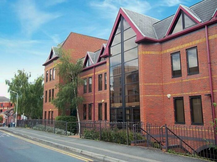 1 Bedroom Apartment To Rent In The Chambers, East Street, Reading, RG1