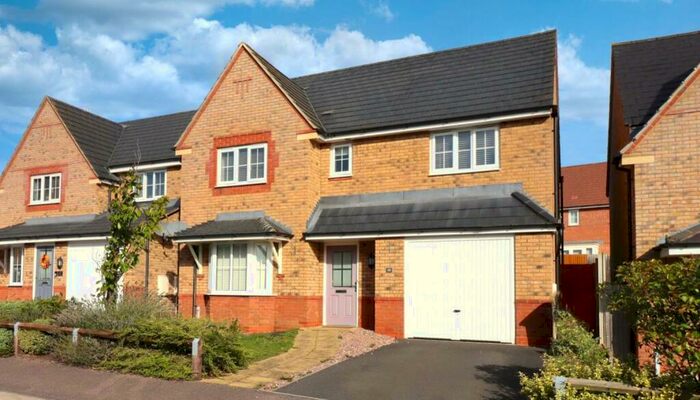 4 Bedroom Detached House To Rent In Grant Drive, Corby, NN18