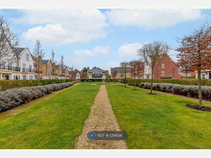 3 Bedroom Terraced House To Rent In Lawlor Close, Sunbury-On-Thames TW16