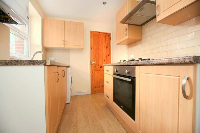 2 Bedroom Flat To Rent In Bolingbroke Street, Heaton, Newcastle Upon Tyne, NE6