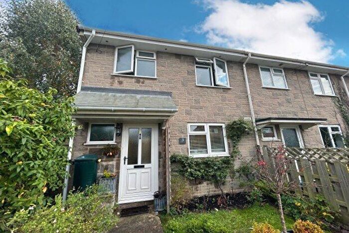 3 Bedroom Property To Rent In Giffords Orchard, Martock, TA12