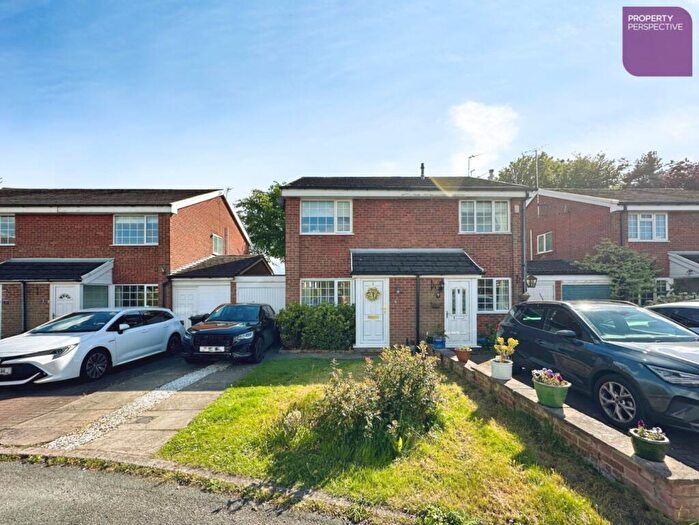 2 Bedroom Semi-Detached House For Sale In Hayle Close, Macclesfield, SK10