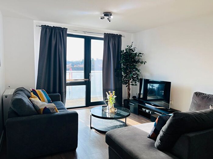 1 Bedroom Flat To Rent In Fishers Way, Wembley, HA0