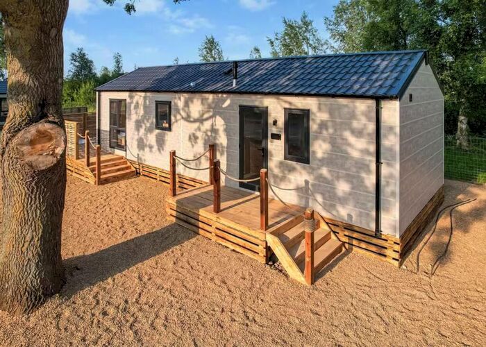 2 Bedroom Park Home For Sale In Woodlakes Leisure Ltd, Holme Road, King's Lynn, Norfolk, PE34