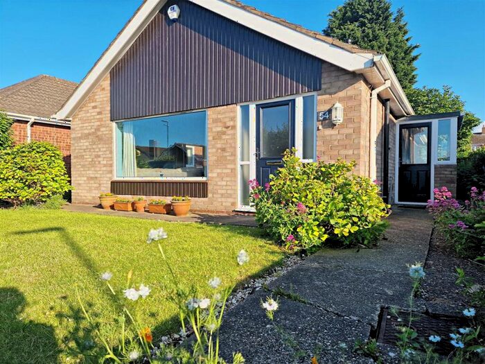 3 Bedroom Detached Bungalow For Sale In Westbury Road, Cleethorpes, N.E. Lincs, DN35