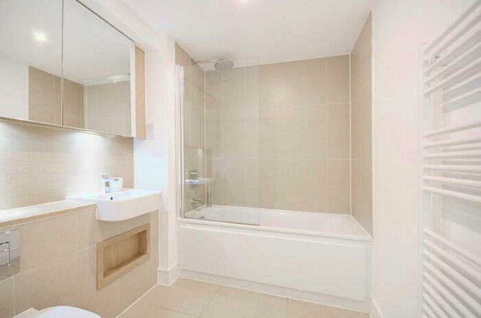 1 Bedroom Flat To Rent In Dalston Square, Dalston, London, E8