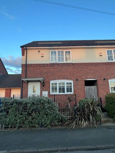2 Bedroom Semi-Detached House To Rent In Park Road, Mexborough, S64