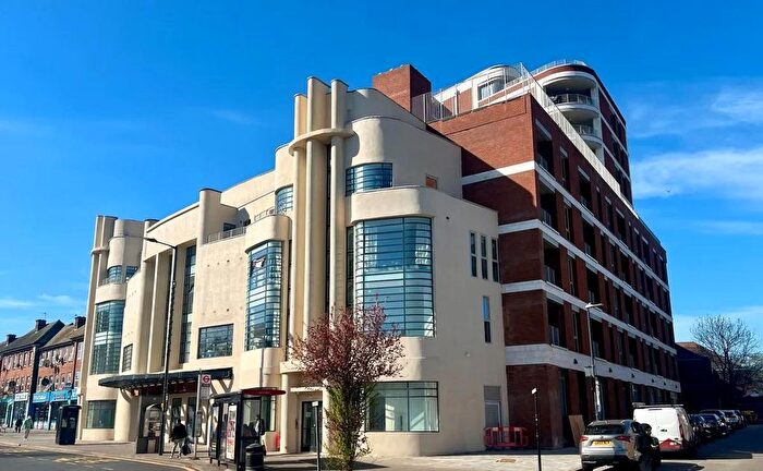 1 Bedroom Flat To Rent In High Mead, Harrow, HA1