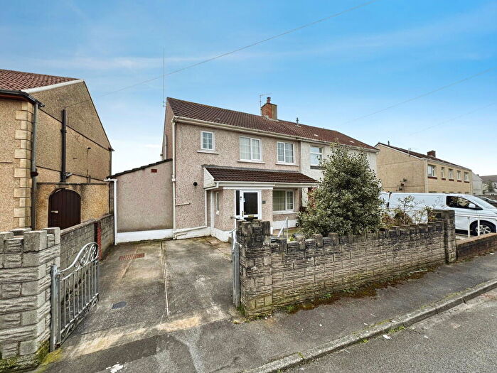 3 Bedroom Semi Detached House For Sale In Poppy Close, Sandfields, Port Talbot, SA12