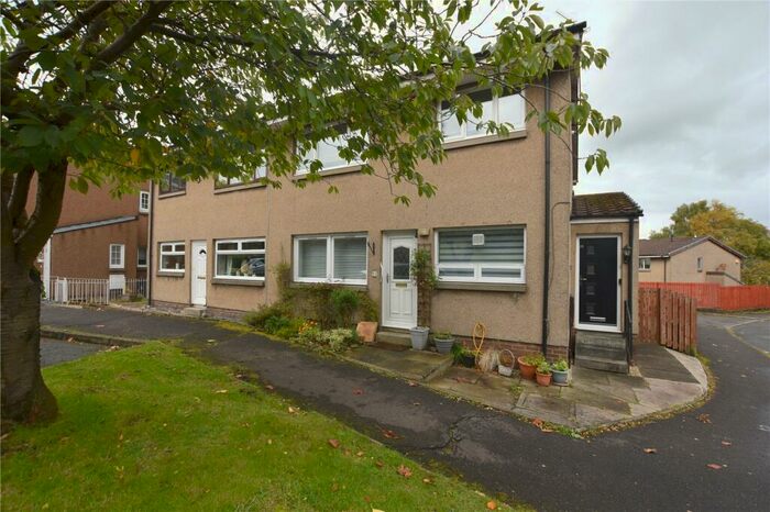 2 Bedroom Flat To Rent In Gateside Crescent, Airdrie, Lanarkshire, ML6