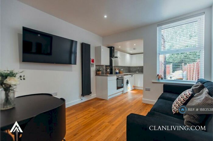 3 Bedroom Terraced House To Rent In Leopold Street, Loughborough, LE11