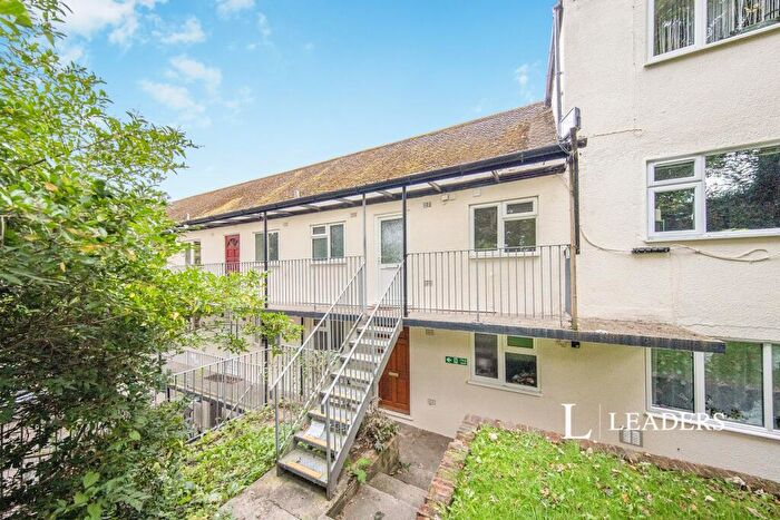 1 Bedroom Flat To Rent In Chilton Court, Belstead Avenue, Ipswich, IP2
