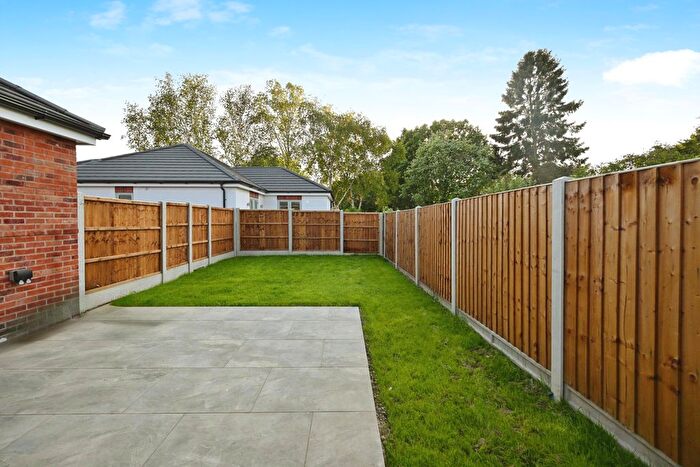 3 Bedroom Detached Bungalow For Sale In Edmondson Close, Dunchurch, Rugby, CV22