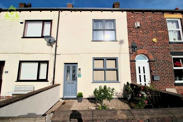 3 Bedroom Terraced House To Rent In Wigan Road, Westhoughton, Bolton, BL5