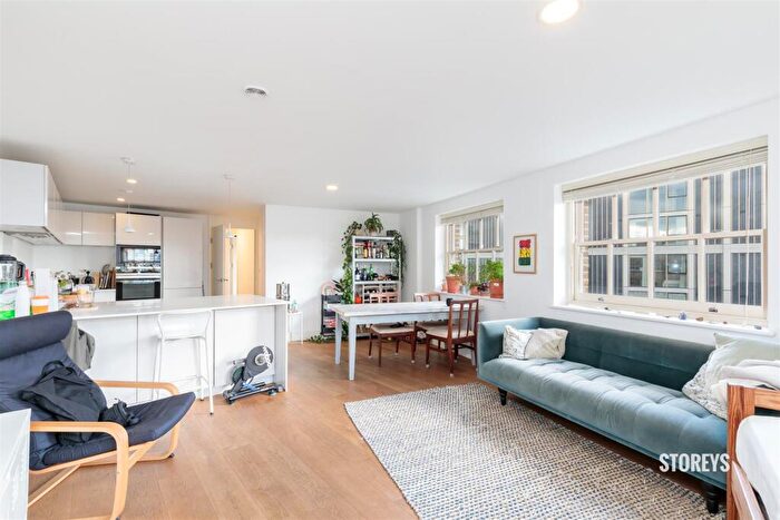 2 Bedroom Apartment To Rent In Kingsland Road, Shoreditch, London, E2