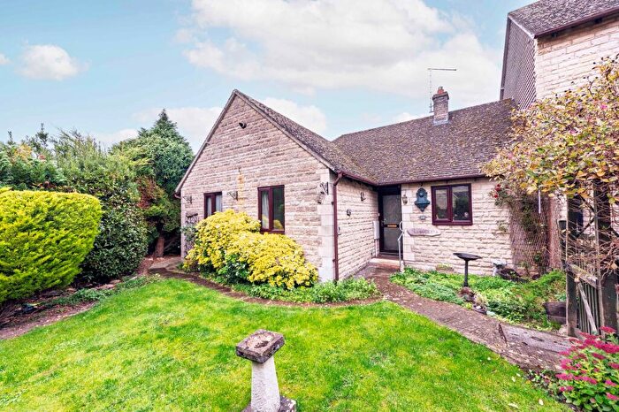 3 Bedroom Semi-Detached House For Sale In Station Meadow, Bourton-On-The-Water, GL54