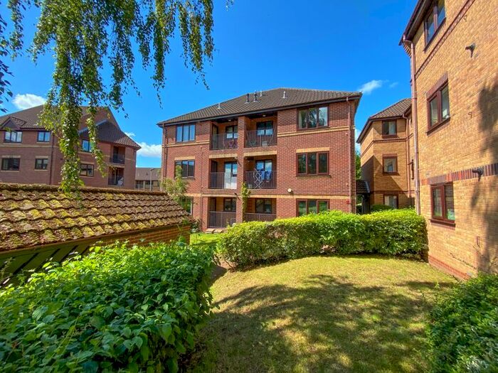 2 Bedroom Flat To Rent In Glendenning Road, Norwich NR1