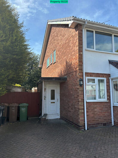 2 Bedroom Maisonette To Rent In Marlbrook Close, Solihull, B92