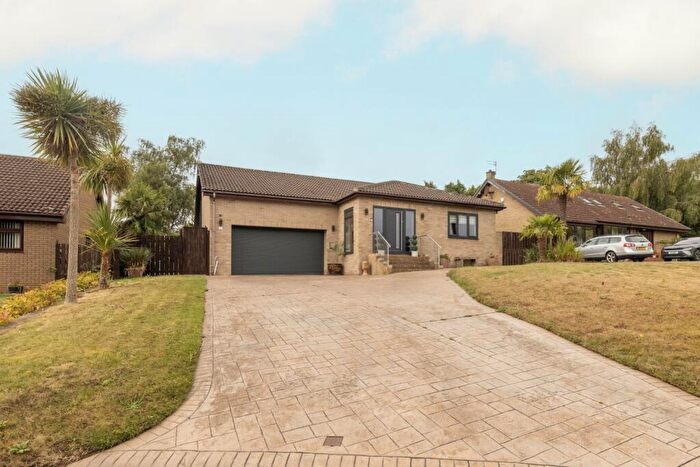 4 Bedroom Detached Bungalow For Sale In Marwood Grove, Peterlee, County Durham, SR8