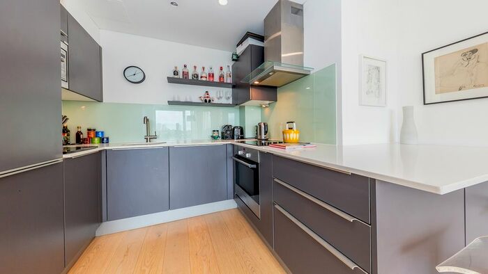 1 Bedroom Flat For Sale In Prince Of Wales Road, London, NW5