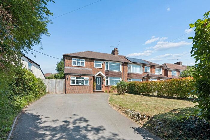 5 Bedroom Semi-Detached House For Sale In London Road East, Amersham, HP7