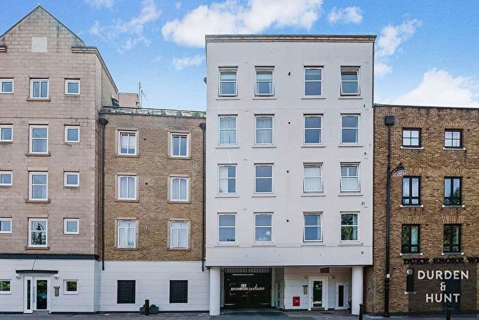 1 Bedroom Flat For Sale In Narrow Street, London, E14