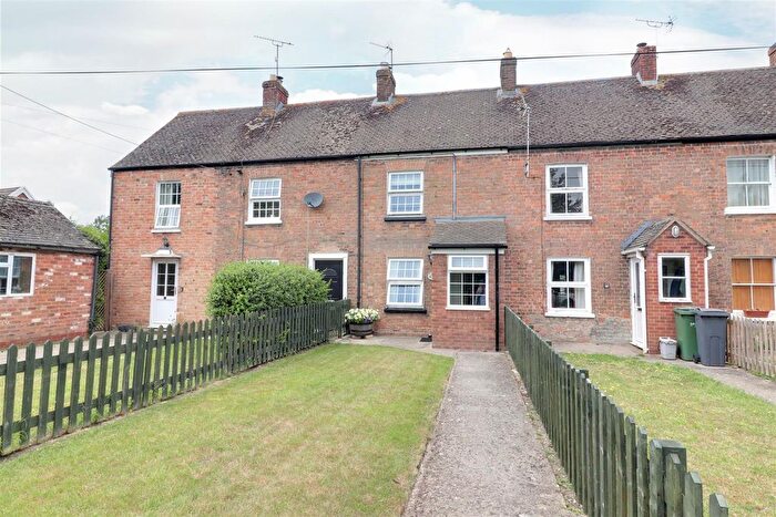 2 Bedroom Terraced House For Sale In High Street, Arlingham, GL2