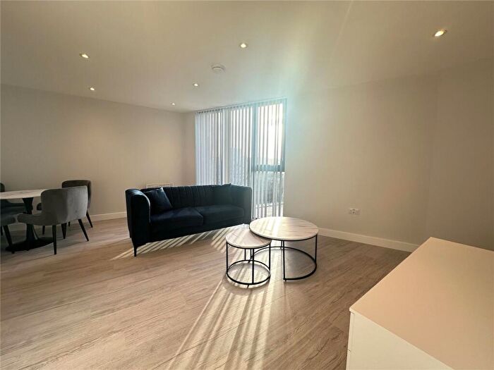 1 Bedroom Property To Rent In Regent Plaza Block B, Oldfield Road, Salford, M5