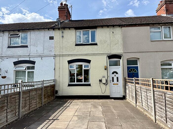 3 Bedroom Terraced House For Sale In Birmingham Road, Stratford-upon-avon, Warwickshire, CV37
